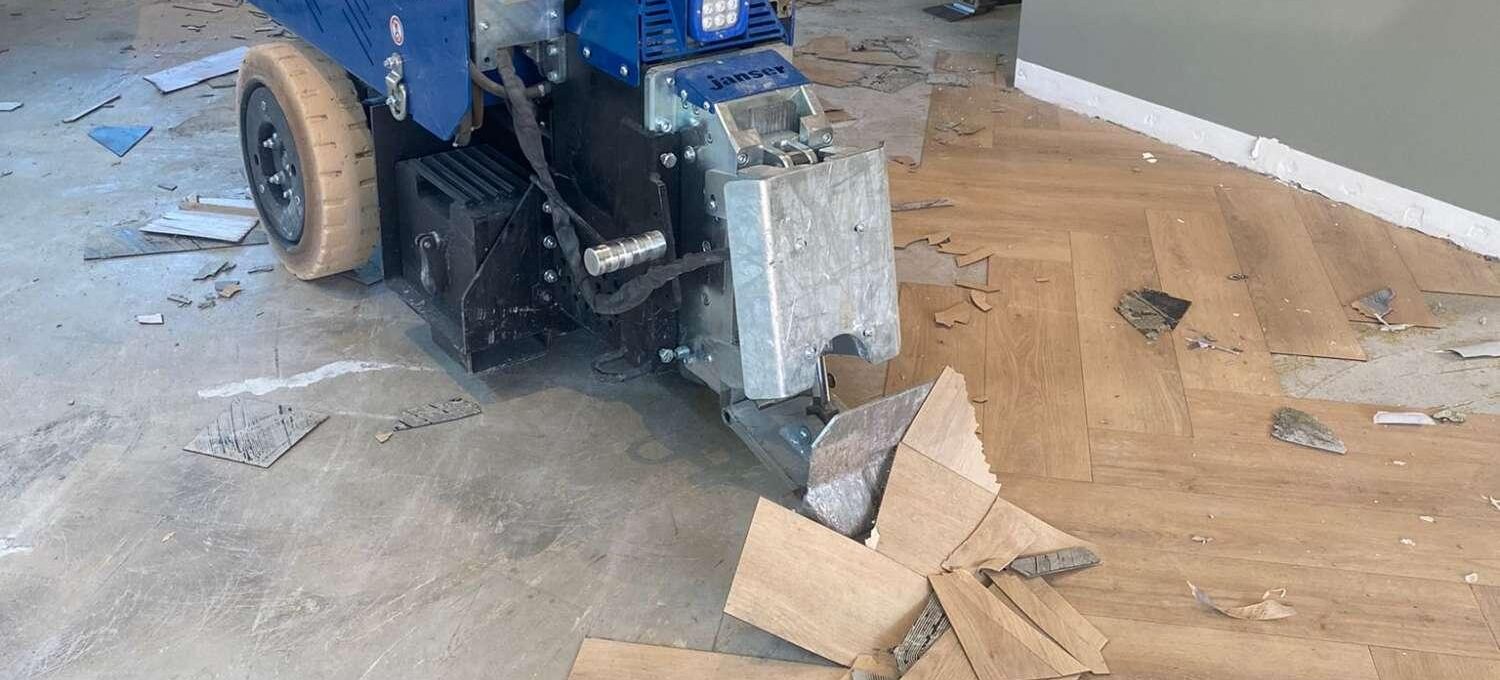 Zorgvuldig verwijderen van PVC vloer